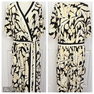 NWT Lane Bryant Black & Cream Print Stretch Jersey Knit Jumpsuit 18/20